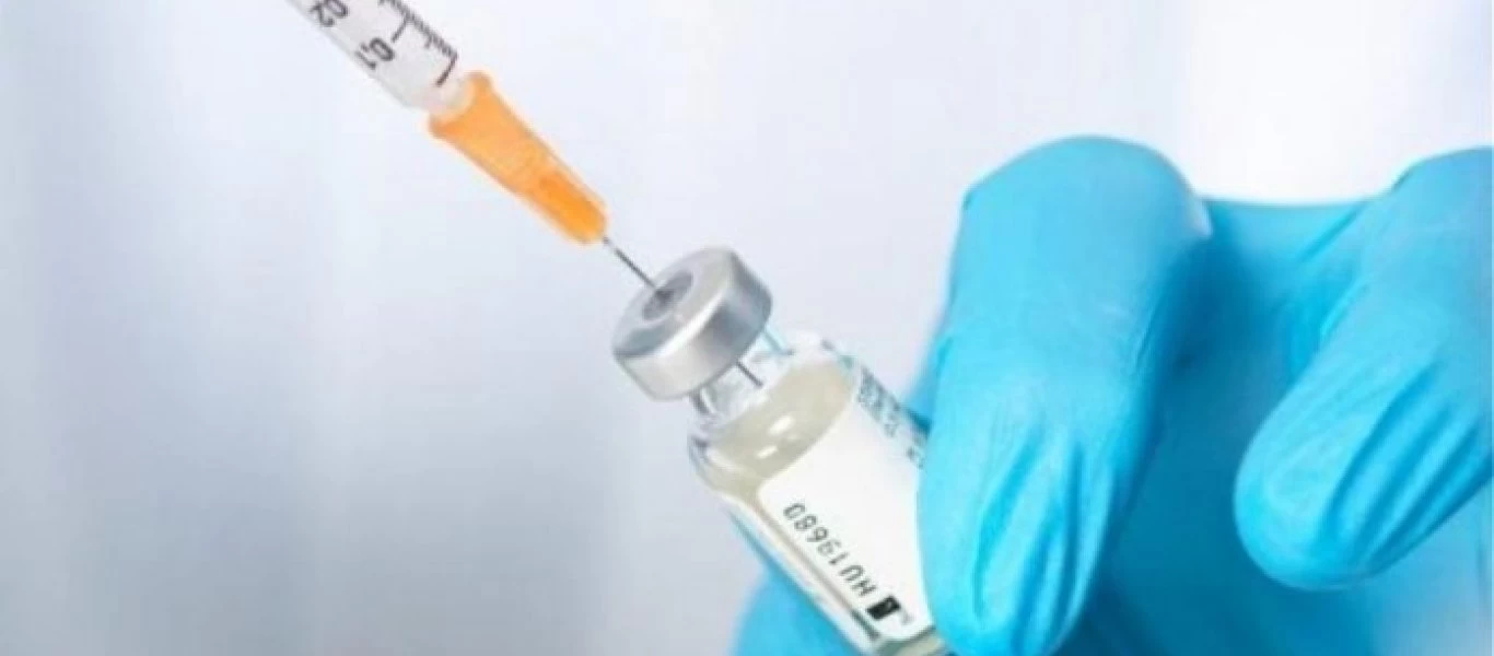 Η Νορβηγία αναστέλλει τη χρήση των εμβολίων AstraZeneca και Johnson & Johnson